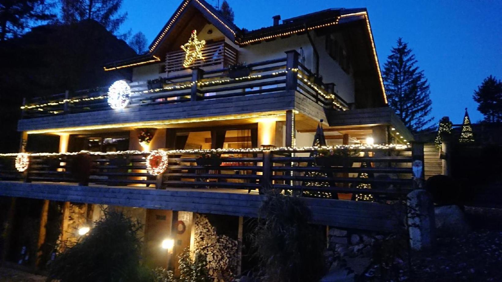 Villa Bosca - Adults Only Predazzo Bagian luar foto